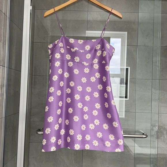 Realisation Par Medium Christy Silk Mini Dress in Purple Daisy Floral - Picture 7 of 14